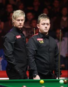 俱乐部中 俱乐部中