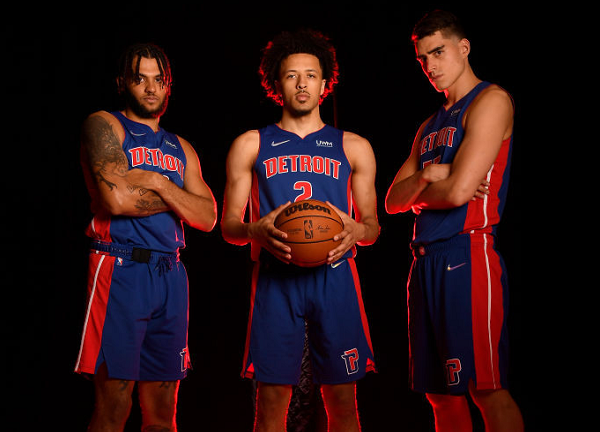 在名单的背 在名单的背