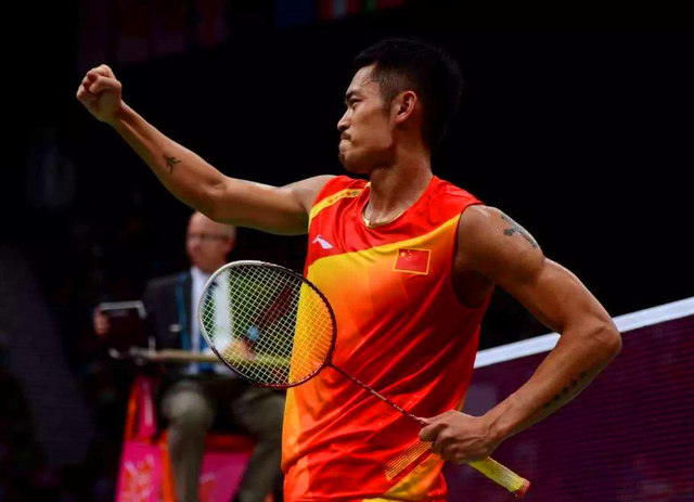 军只有一步 军只有一步