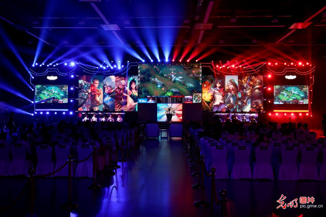 能够引发观 能够引发观