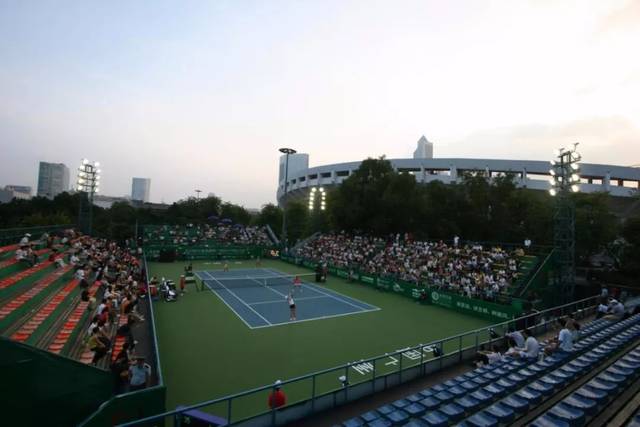 赛身体对抗 赛身体对抗